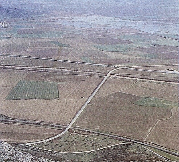 Keçi Kalesi'nden Belevi Gölü ve Ovası